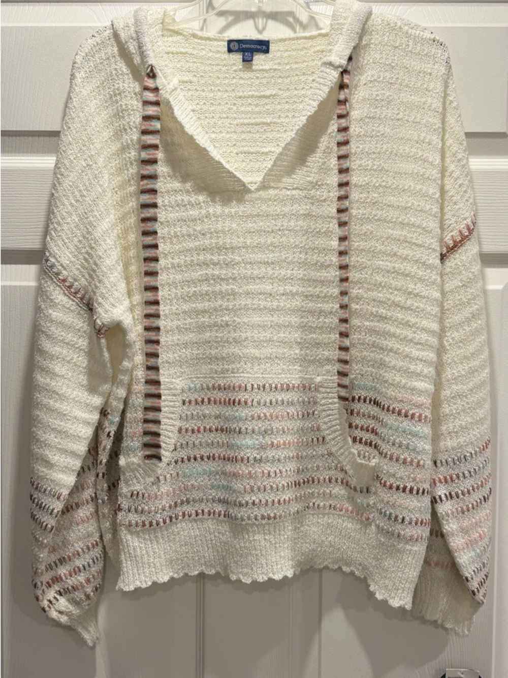 Democracy Hooded Knit Sweater
V Neck Size XL NWT Baggy Comfortable Warm-flawed